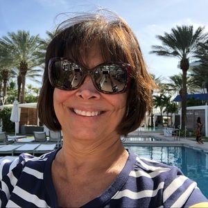 Meet your Posher, Vicki